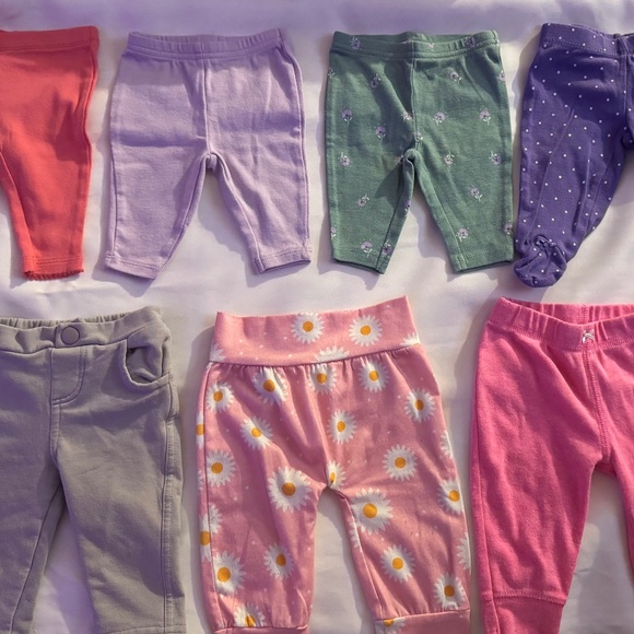 Baby Clothes - Picture 1 of 4